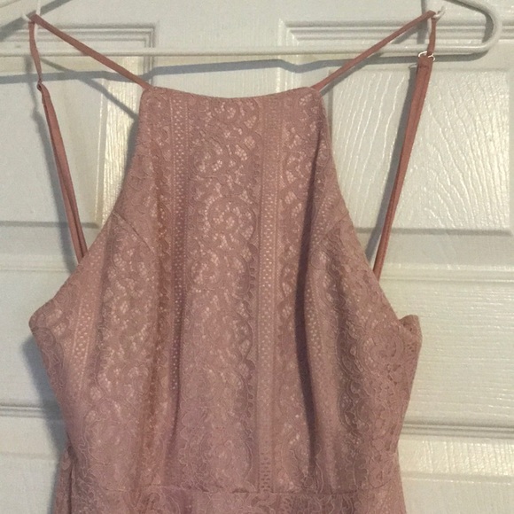 Pink halter dress - Picture 2 of 4